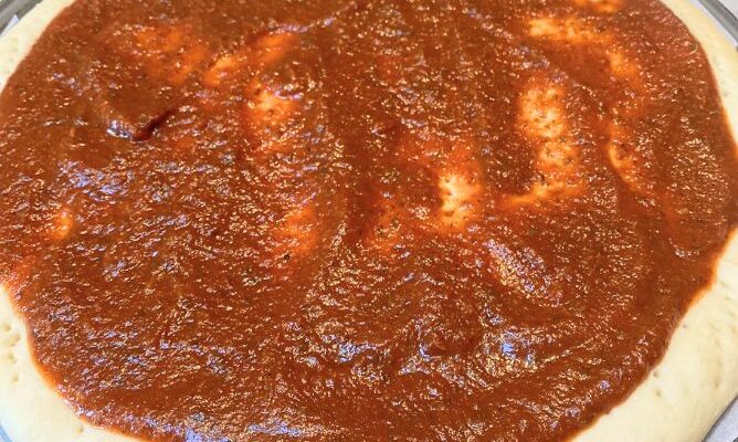 Easy Homemade Low Sodium- No Salt Added Pizza Sauce